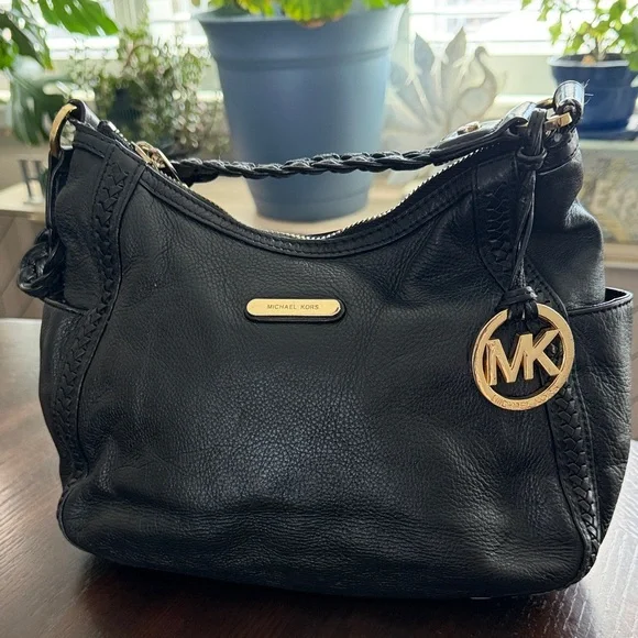 Michael Kors Black Pebbled Leather Shoulder Bag with Gold MK Charm - Picture 1 of 15